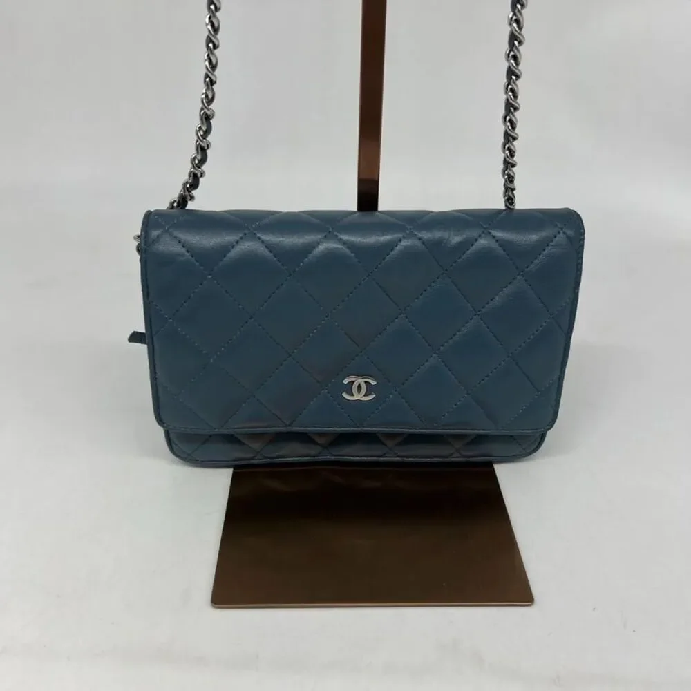 Chanel Women Pre-Loved Bag Very Good Condition